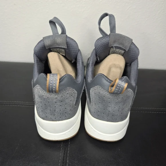 Bundle Men's Street Uno Medium/WideSneaker, Sz 9 - Picture 6 of 16